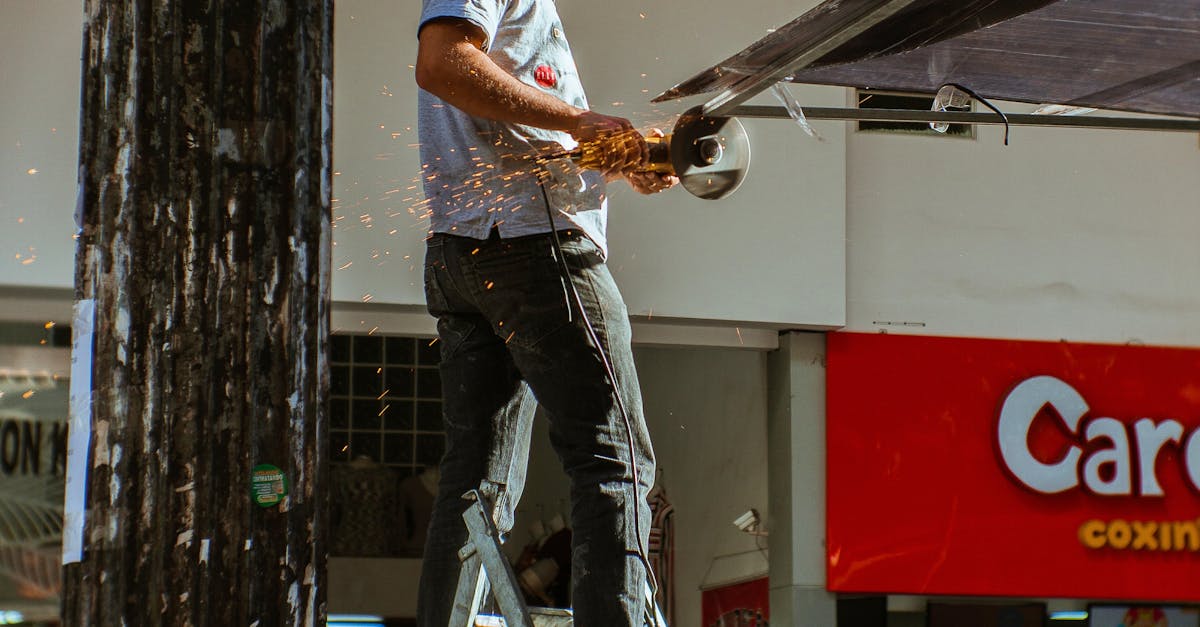 How to Maintain Emergency Lighting Systems for Optimal Performance